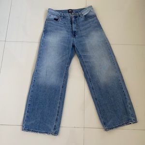 Urban outfitters baggy jeans